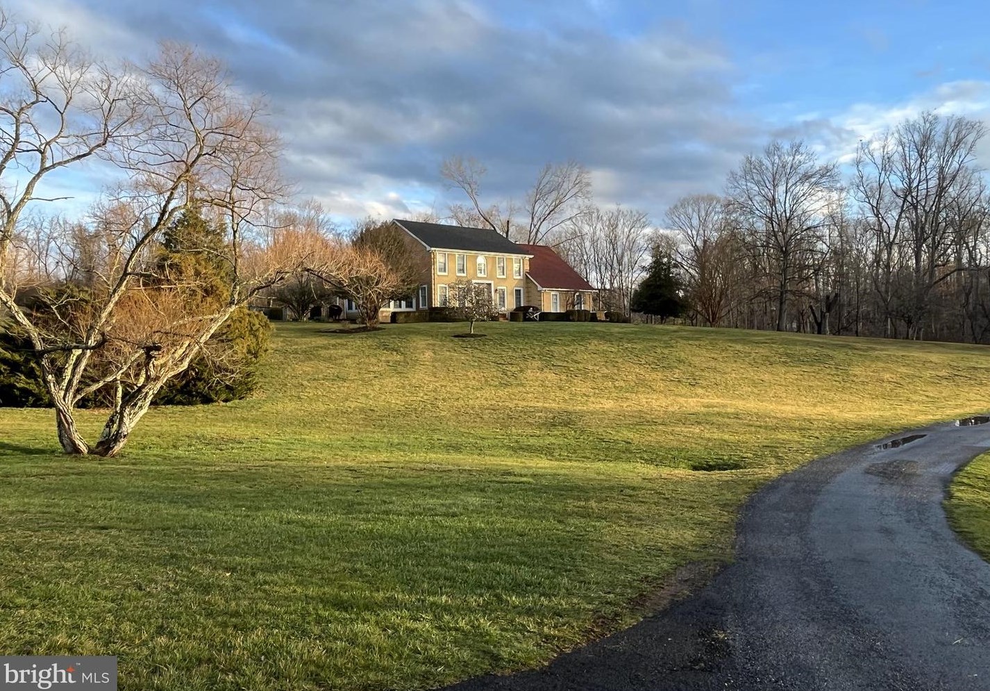 20719 St Louis Rd, Purcellville, VA 20132-4926