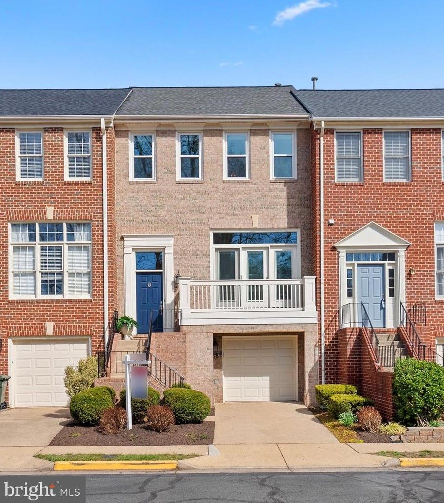 20316 Burnley Sq, Dulles, VA 20165-6454