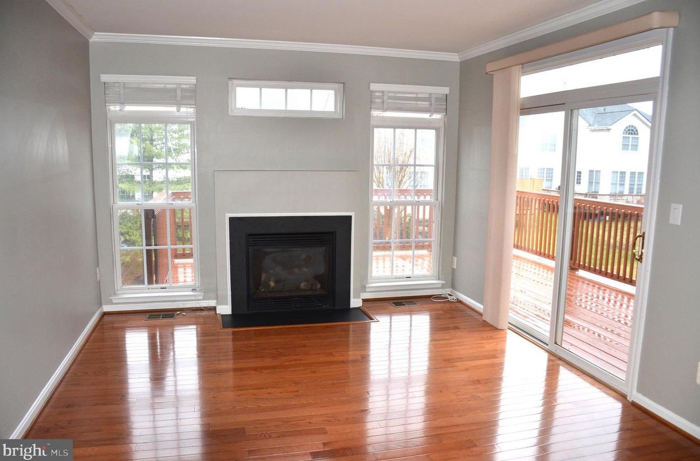 42714 Rolling Rock Sq, Fairfax, VA 20152