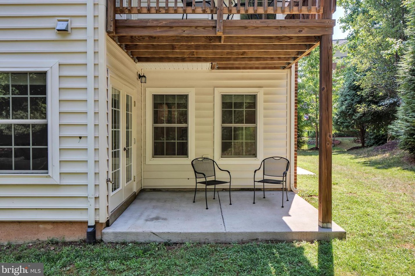 20366 Center Brook Sq, Dulles VA  20165-5183 exterior