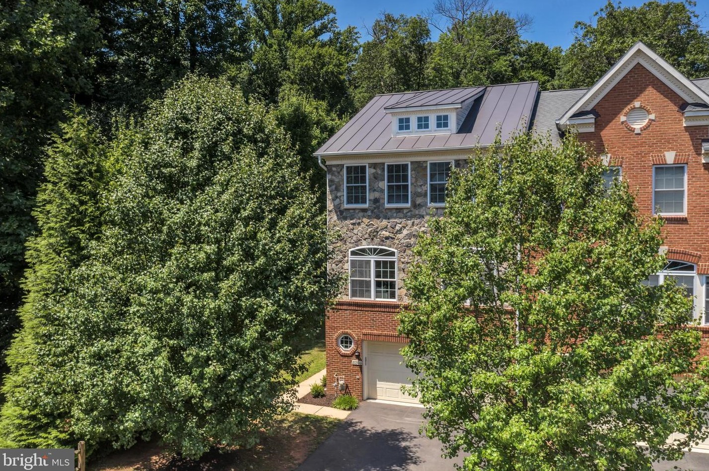 20366 Center Brook Square, Dulles, VA 20165
