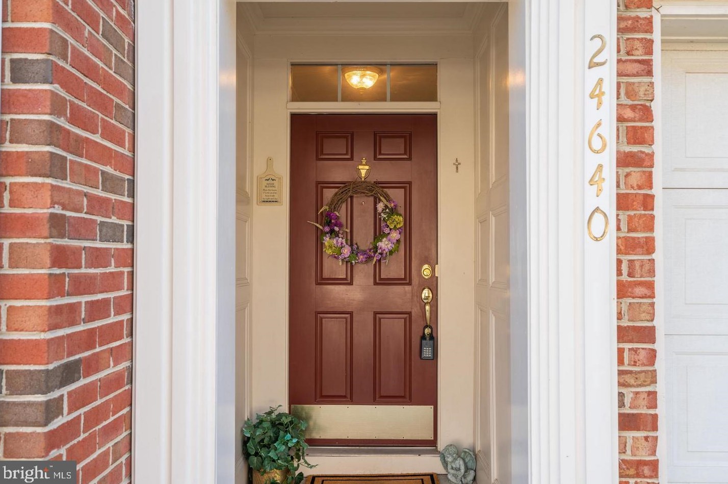 24640 Nettle Mill Sq, Stone Ridge, VA 20105-2992