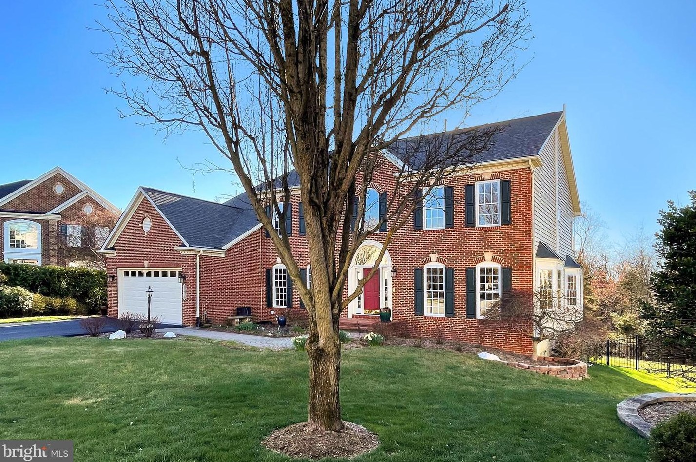 42418 Belmont Glen Pl, Ashburn, VA 20148-4317