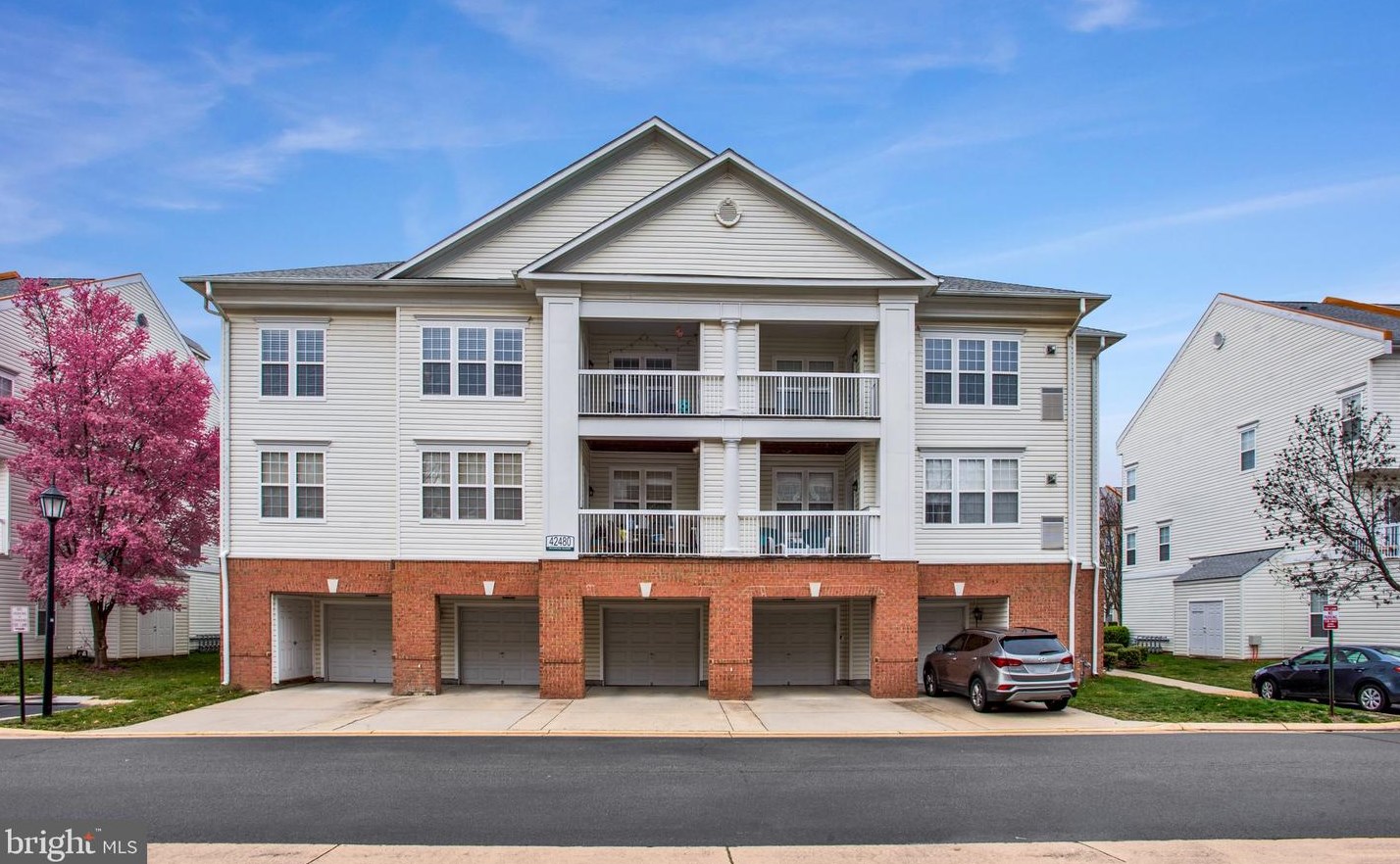42480 Rockrose Sq #302, Ashburn, VA 20148
