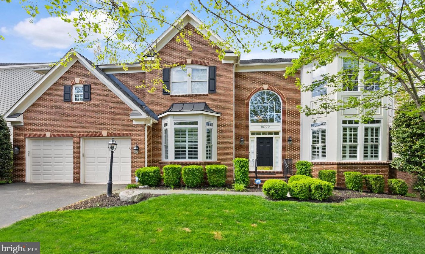 18779 Kipheart Dr, Leesburg, VA 20176-8223