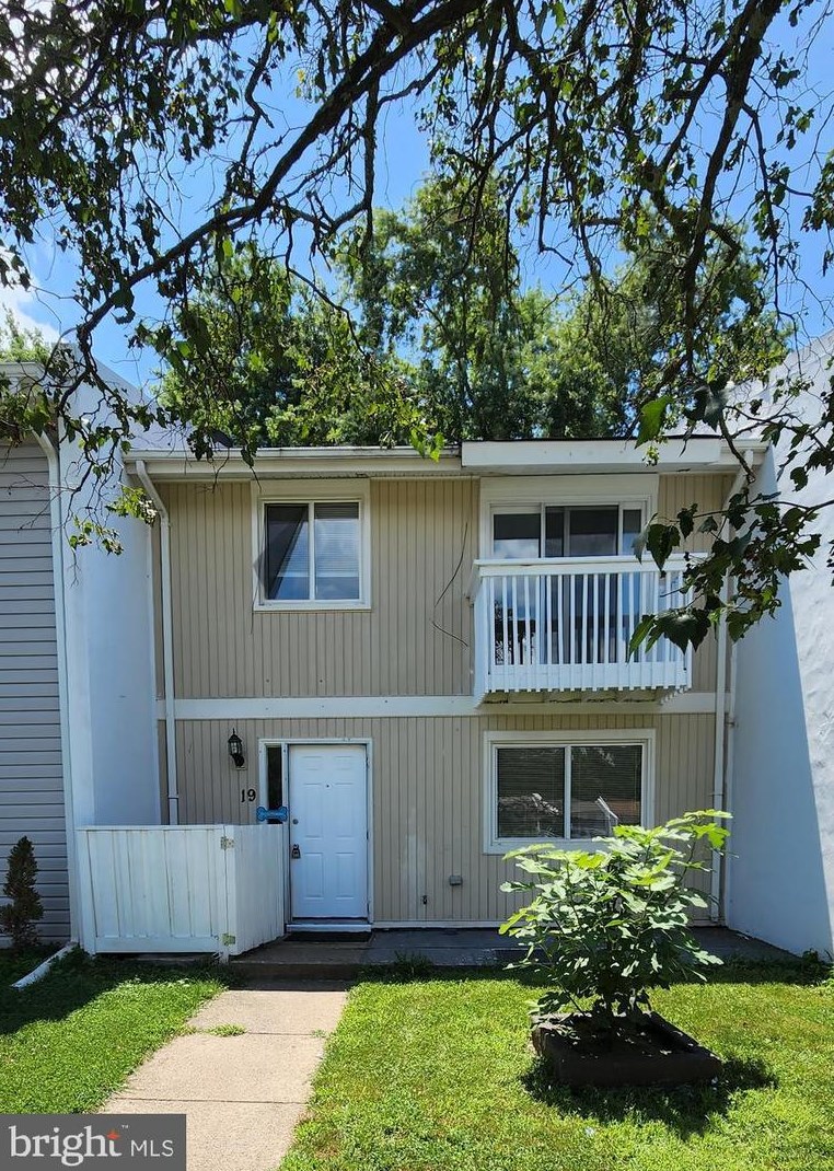 19 Wedgedale Dr, Dulles, VA 20164