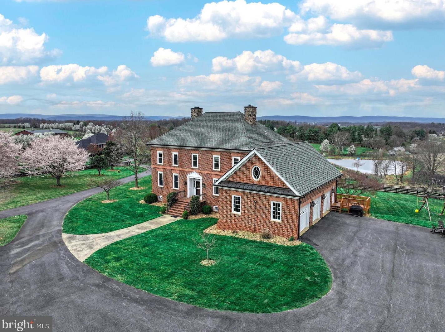 16030 Hamilton Station Rd, Waterford, VA 20197
