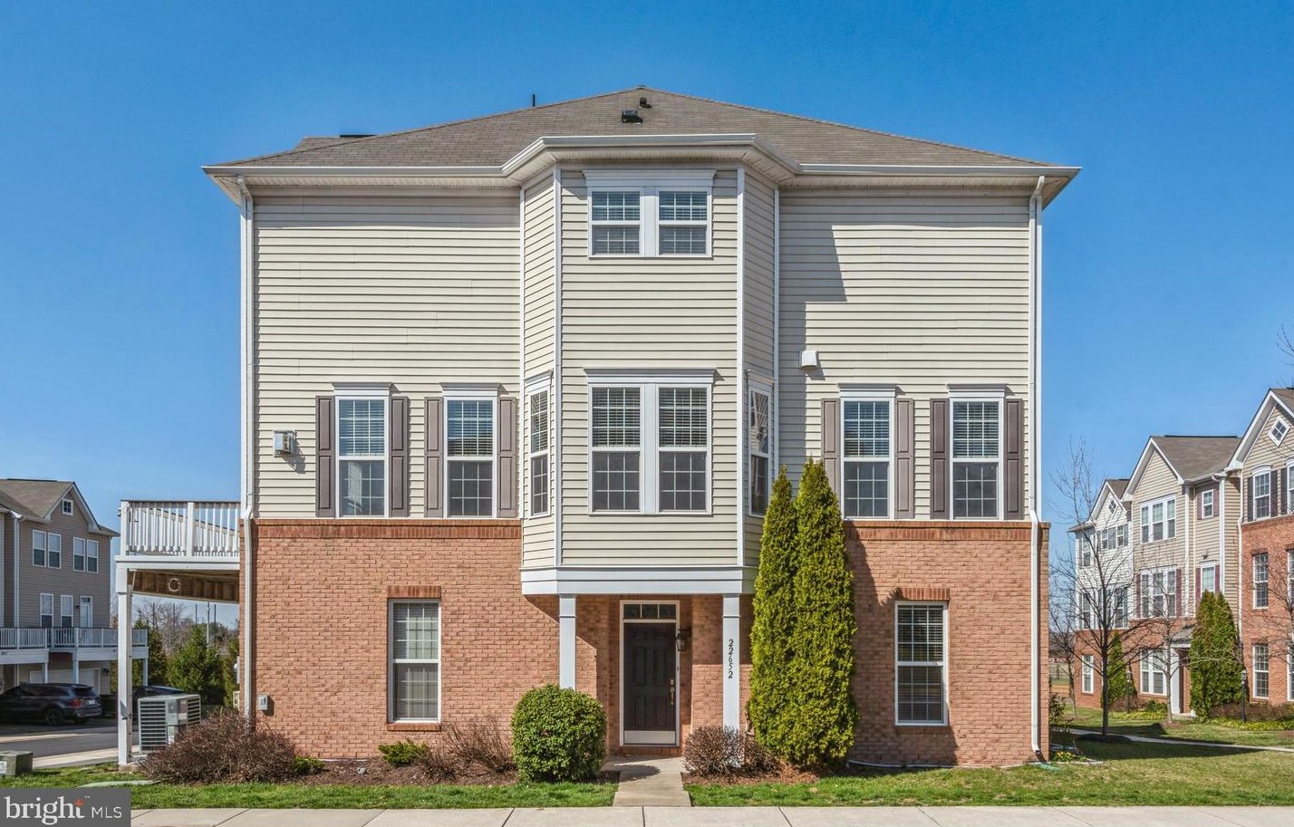 22652 Gray Falcon Square, Ashburn, VA 20148