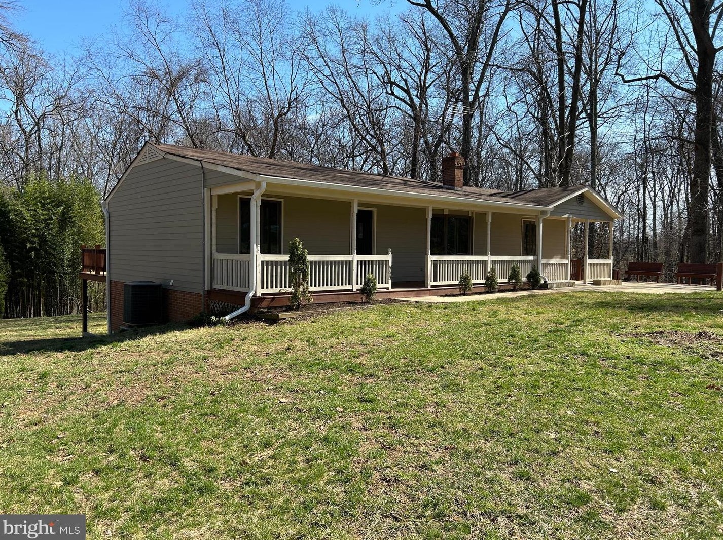 37250 Koerner Ln, Purcellville, VA 20132-2823
