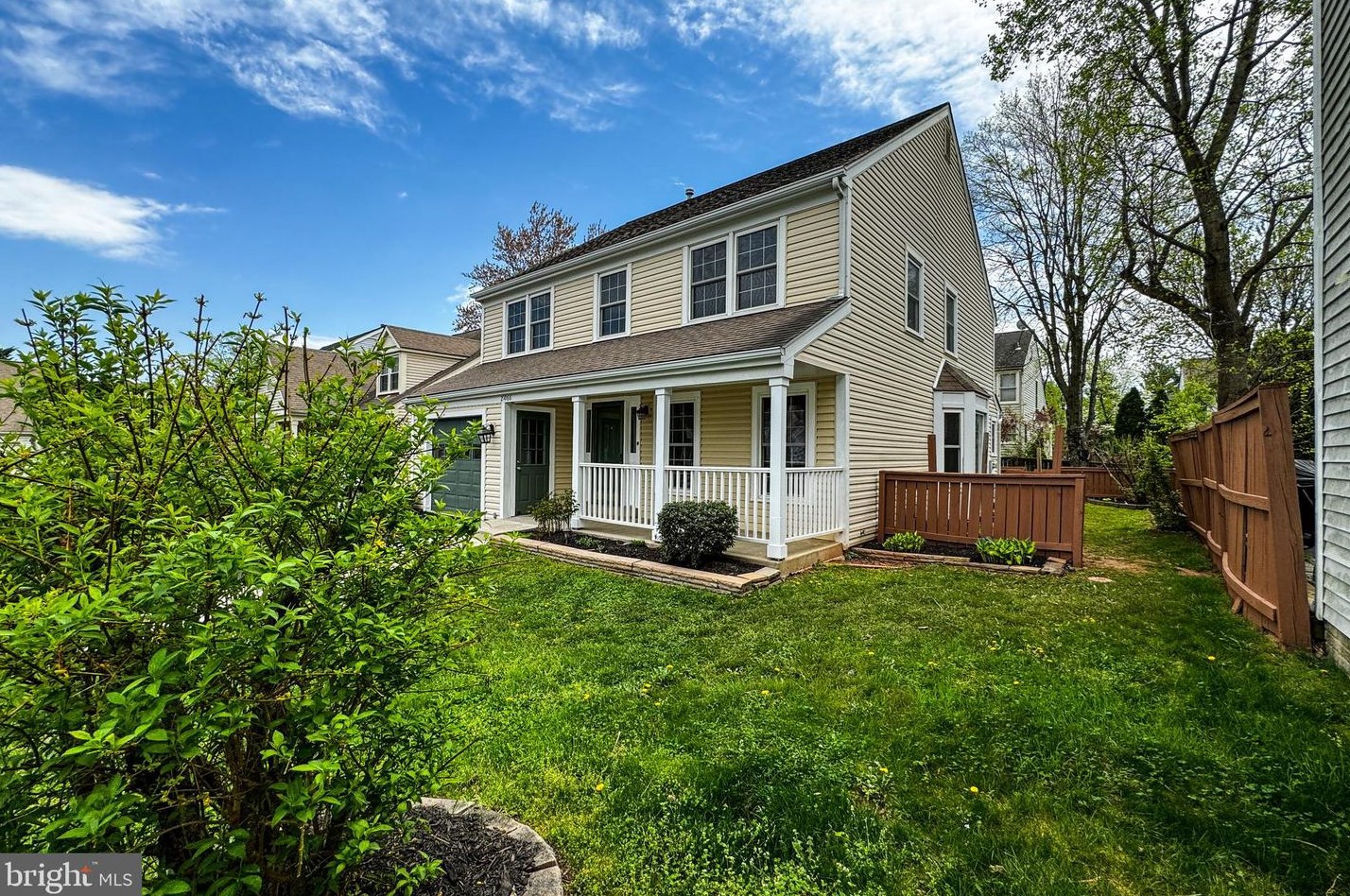21066 Hawthorne Ct, Dulles VA  20164-2431 exterior