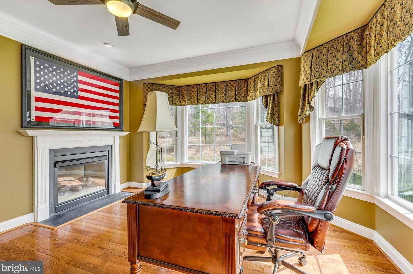 19060 Kipheart Dr, Leesburg VA  20176-8416 exterior