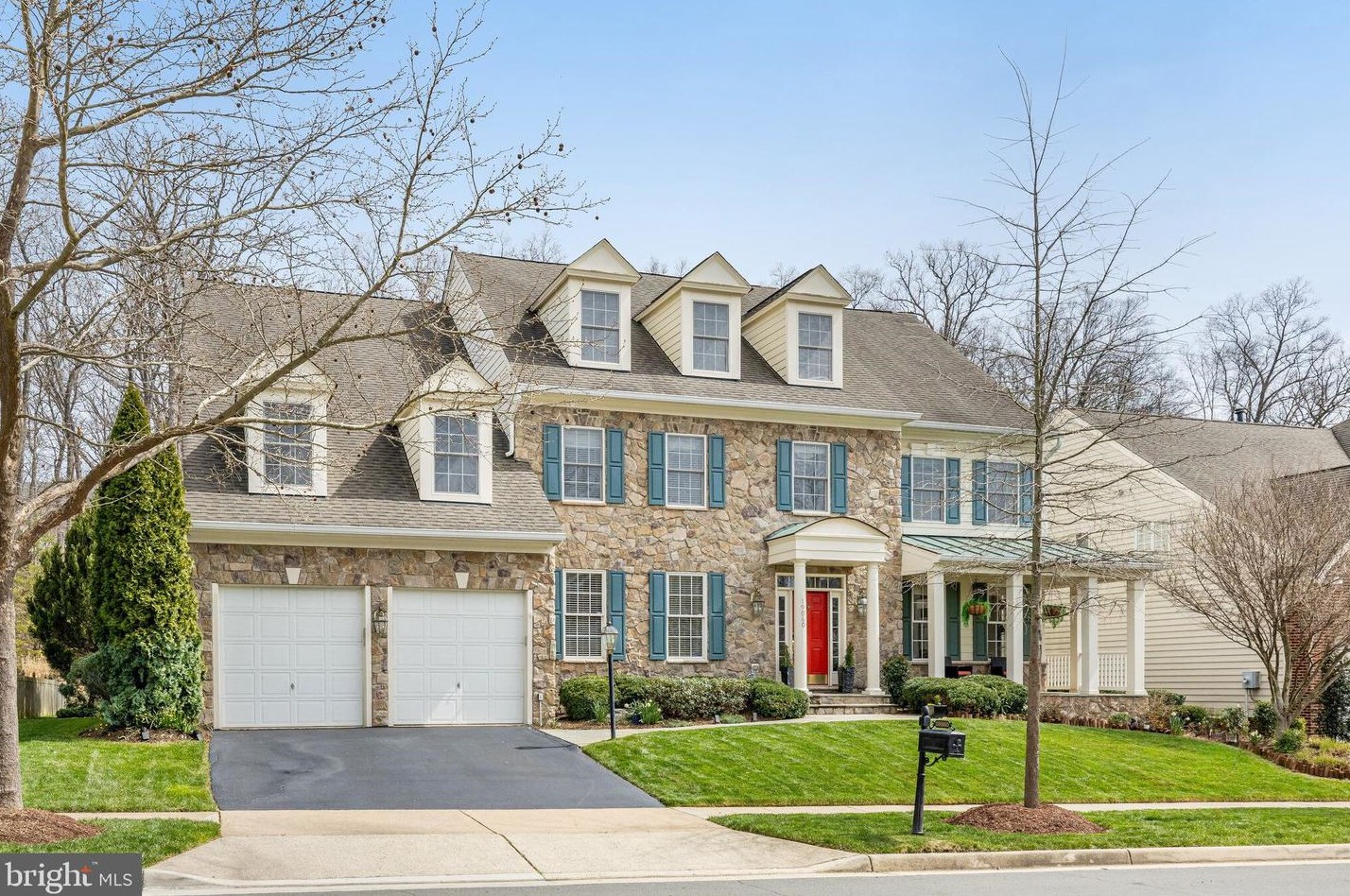 19060 Kipheart Dr, Leesburg, VA 20176