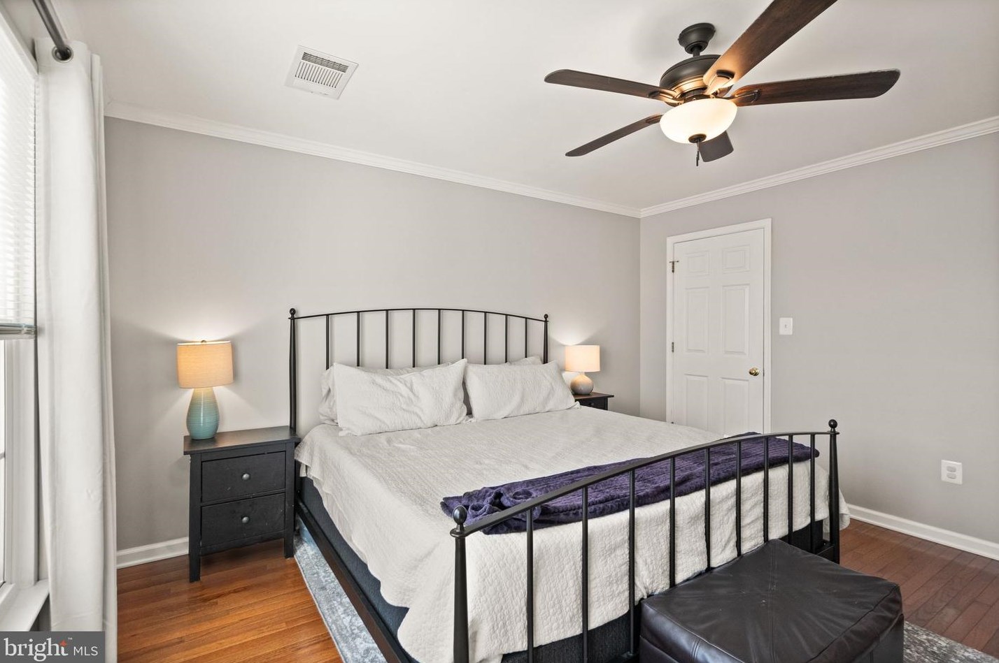 21979 Box Car Sq, Dulles VA  20166-3043 exterior