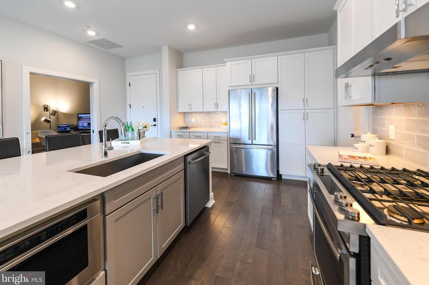 44691 Wellfleet Dr #407, Ashburn, VA 20147