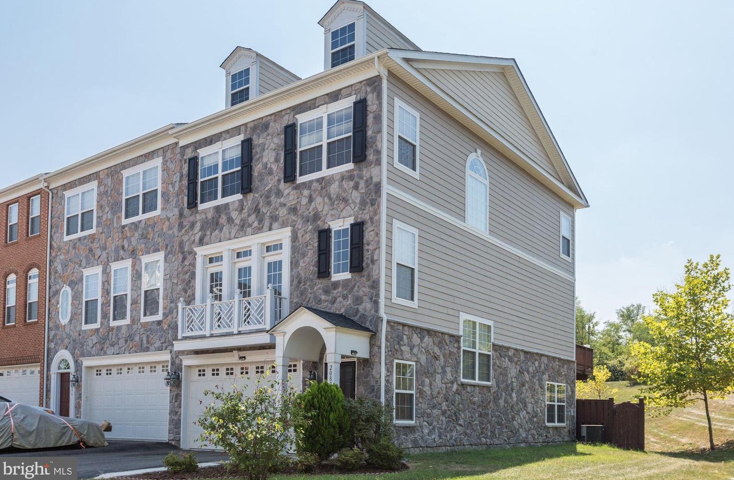 20898 Houseman Ter, Ashburn, VA 20148-4329