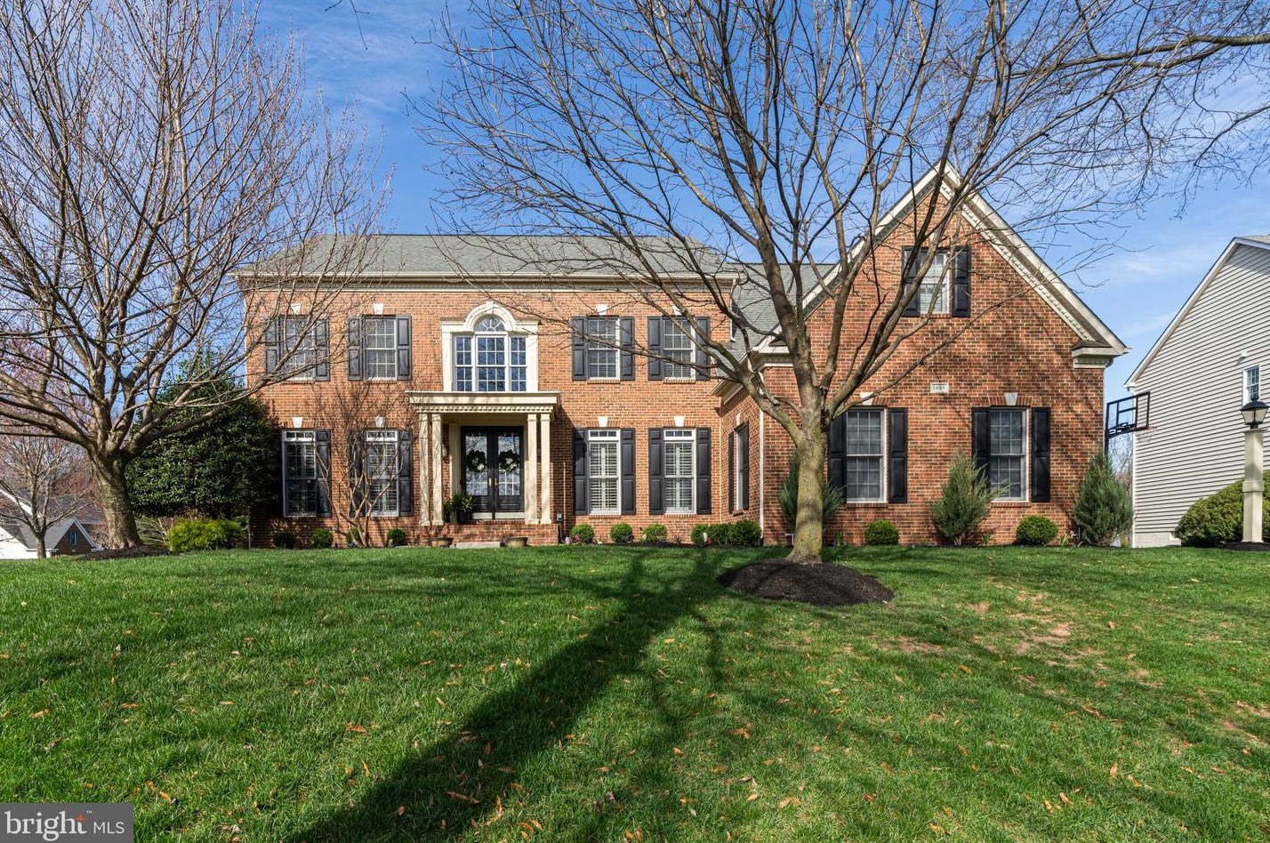 24156 Spring Meadow Cir, Stone Ridge VA  20105-3476 exterior