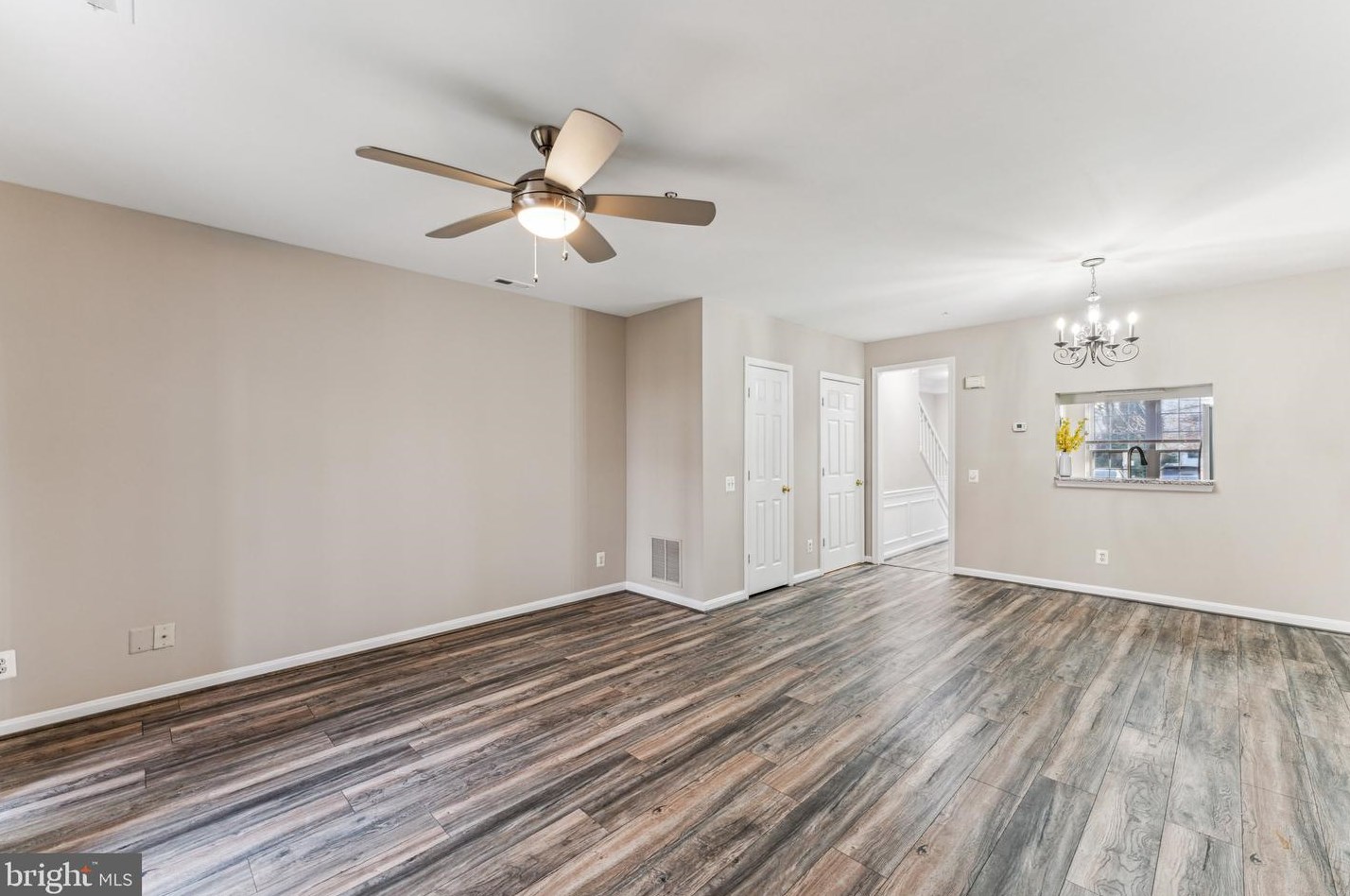 45484 Whistling Ter, Dulles VA  20166-6825 exterior