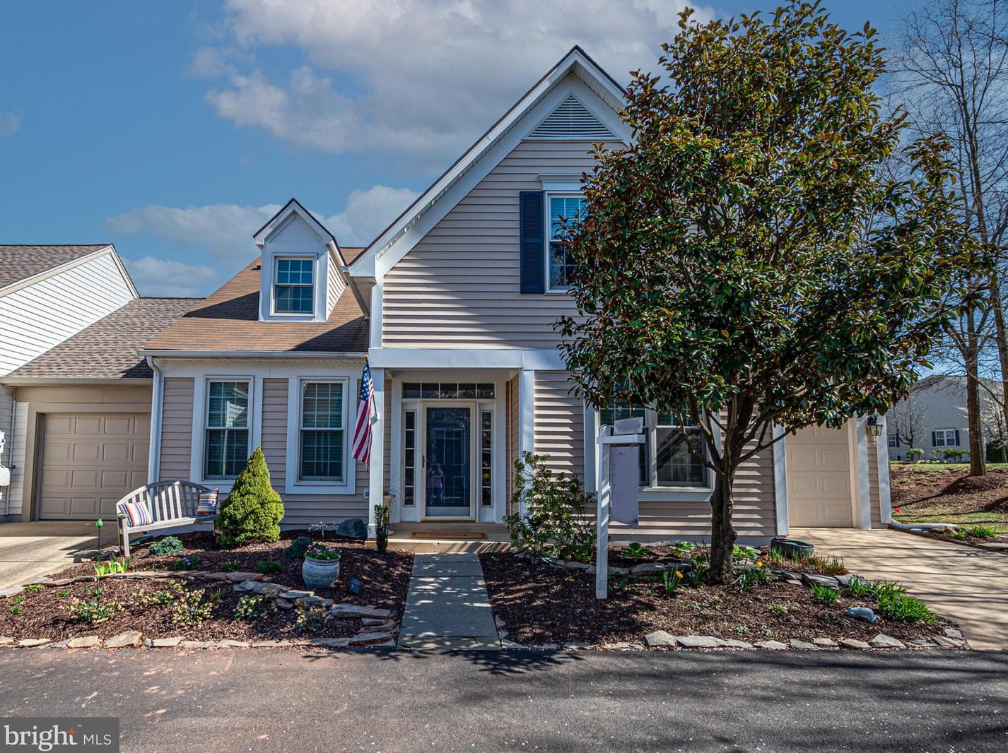 20464 Walsheid Ter, Ashburn, VA 20147-3737