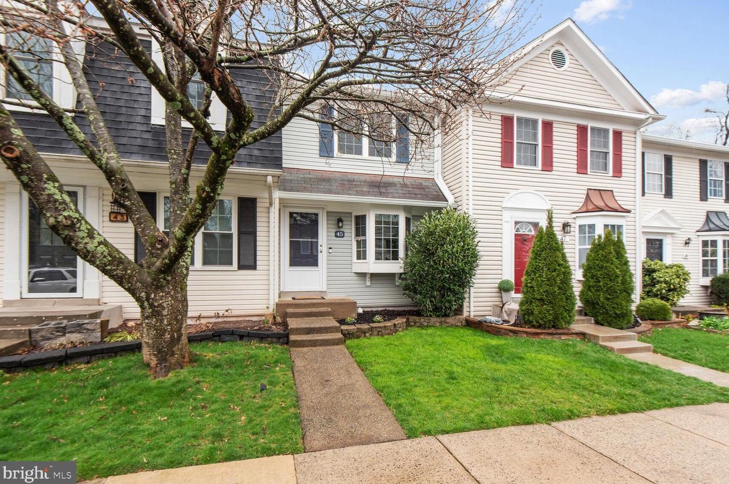 45 Bickel Ct, Dulles, VA 20165