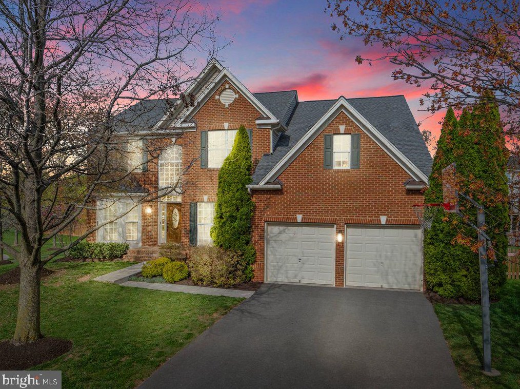 120 Roy Ct Se, Leesburg, VA 20175