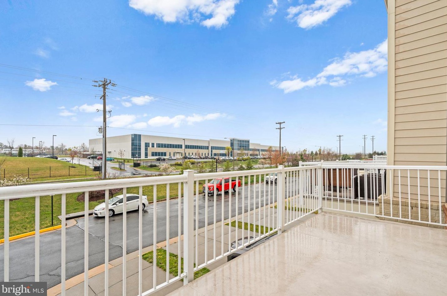 351 Pink Azalea Ter, Leesburg VA  20175-5436 exterior