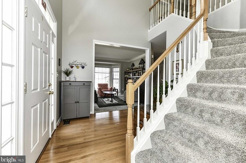 20686 Smithfield Ct, Dulles VA  20165-7501 exterior
