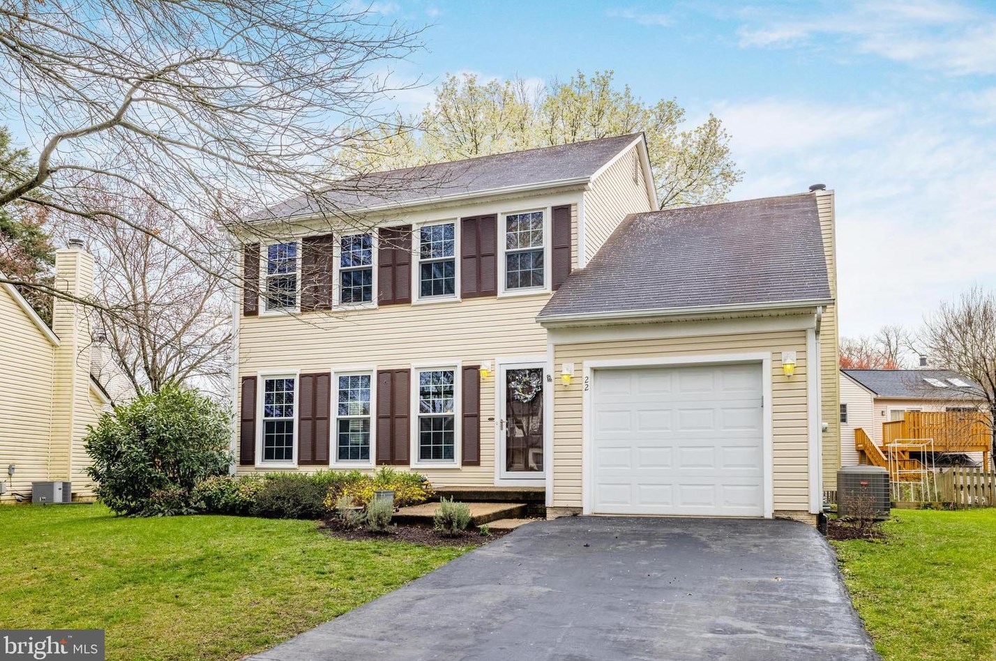 22 Newland Ct, Dulles, VA 20165