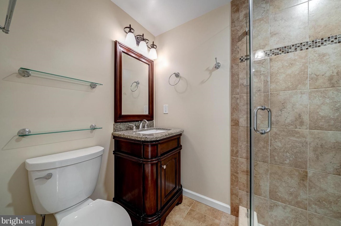 34 Quincy Ct, Dulles VA  20165-5753 exterior