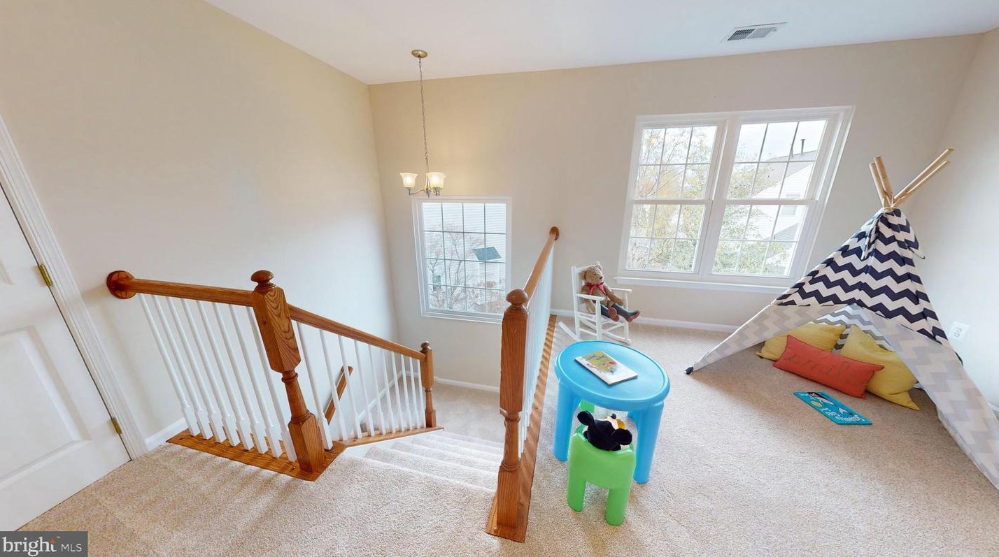 47680 Leechecker Ct, Dulles VA exterior