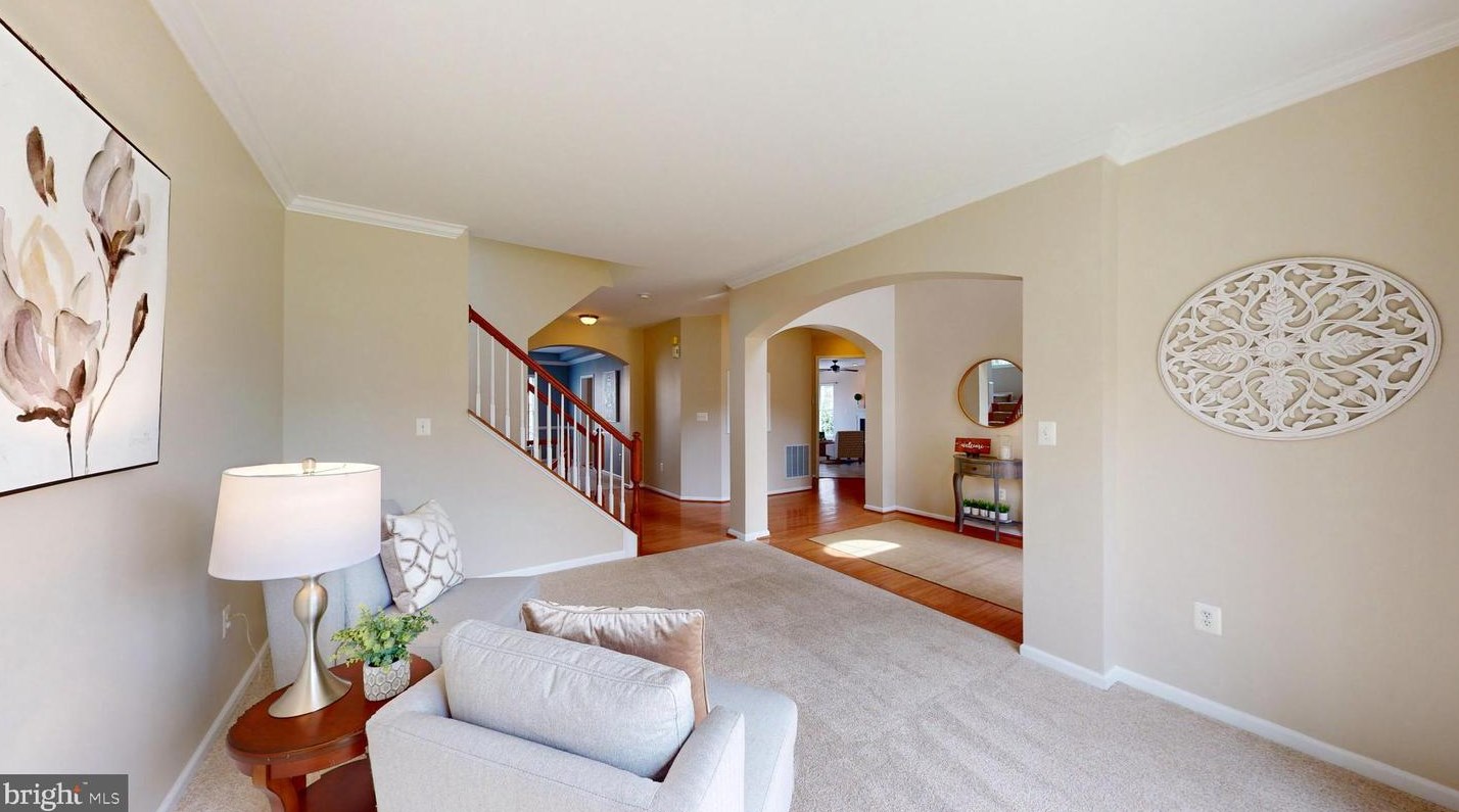 47680 Leechecker Ct, Dulles VA exterior