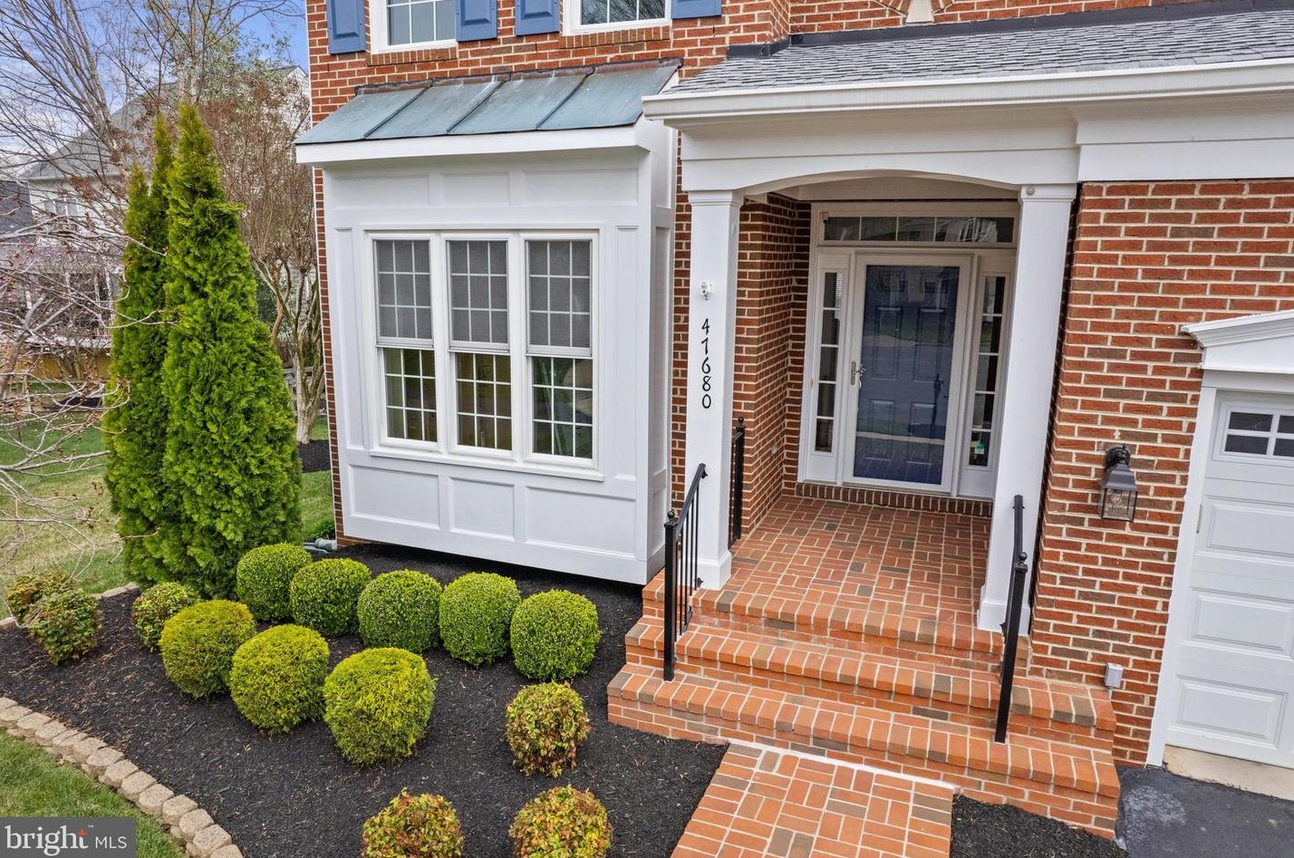 47680 Leechecker Ct, Dulles VA exterior