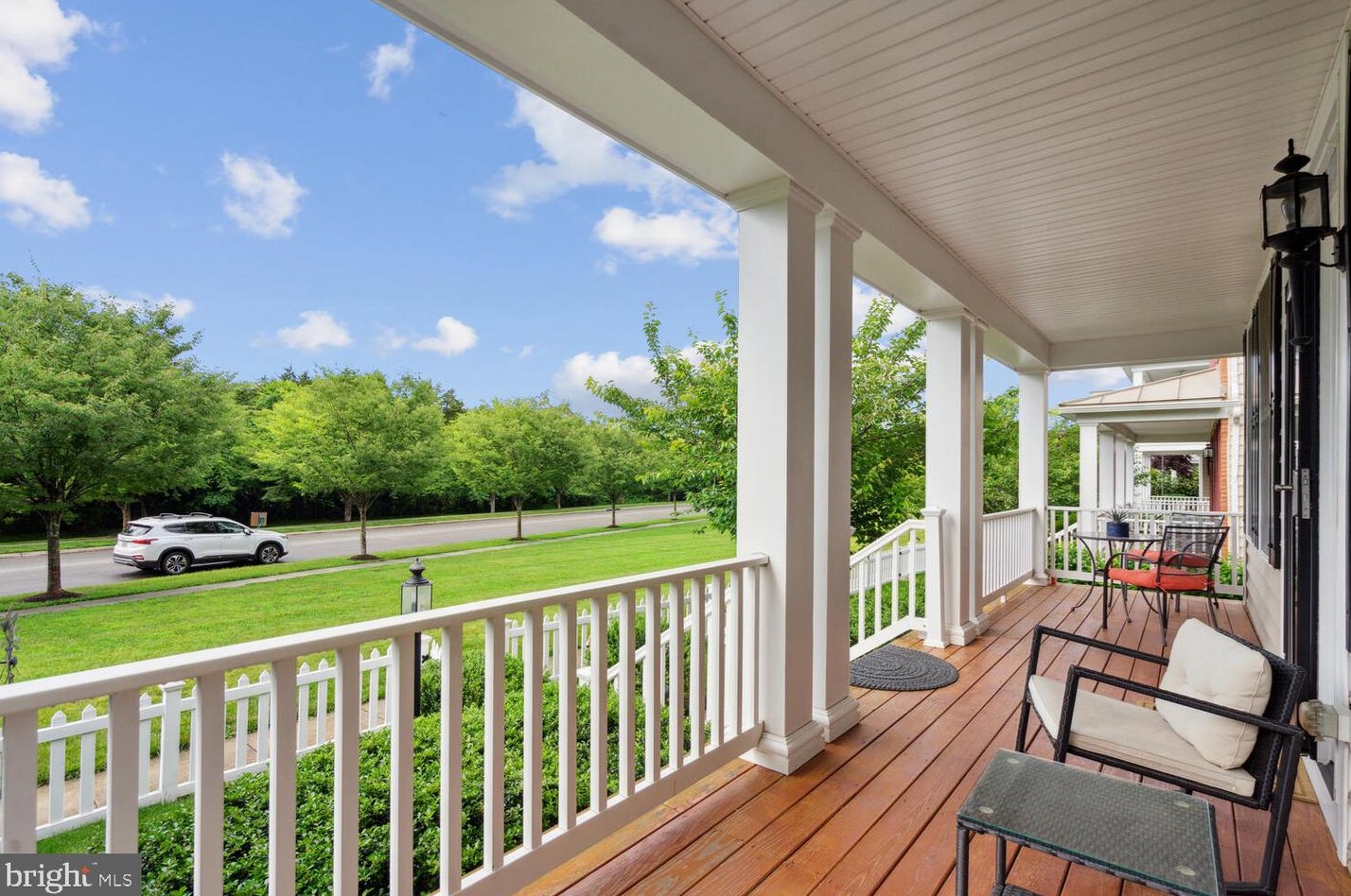 42538 Neighborly Ln, Fairfax, VA 20152