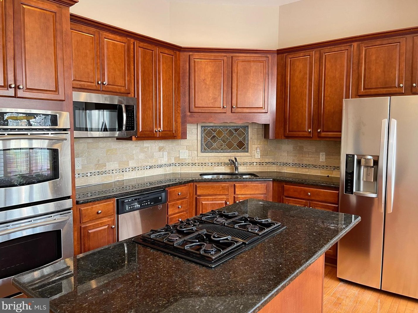 21949 Windover Dr, Ashburn, VA 20148
