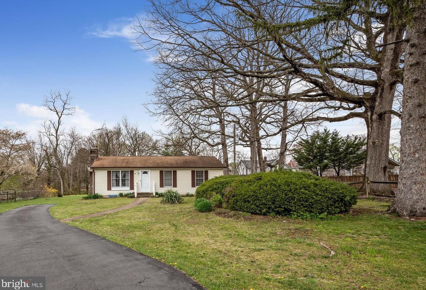 661 G St, Purcellville VA  20132-3332 exterior