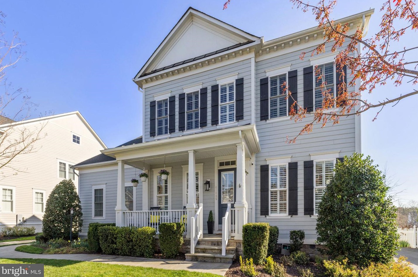 41605 Bloomfield Path St, Ashburn, VA 20148-1751