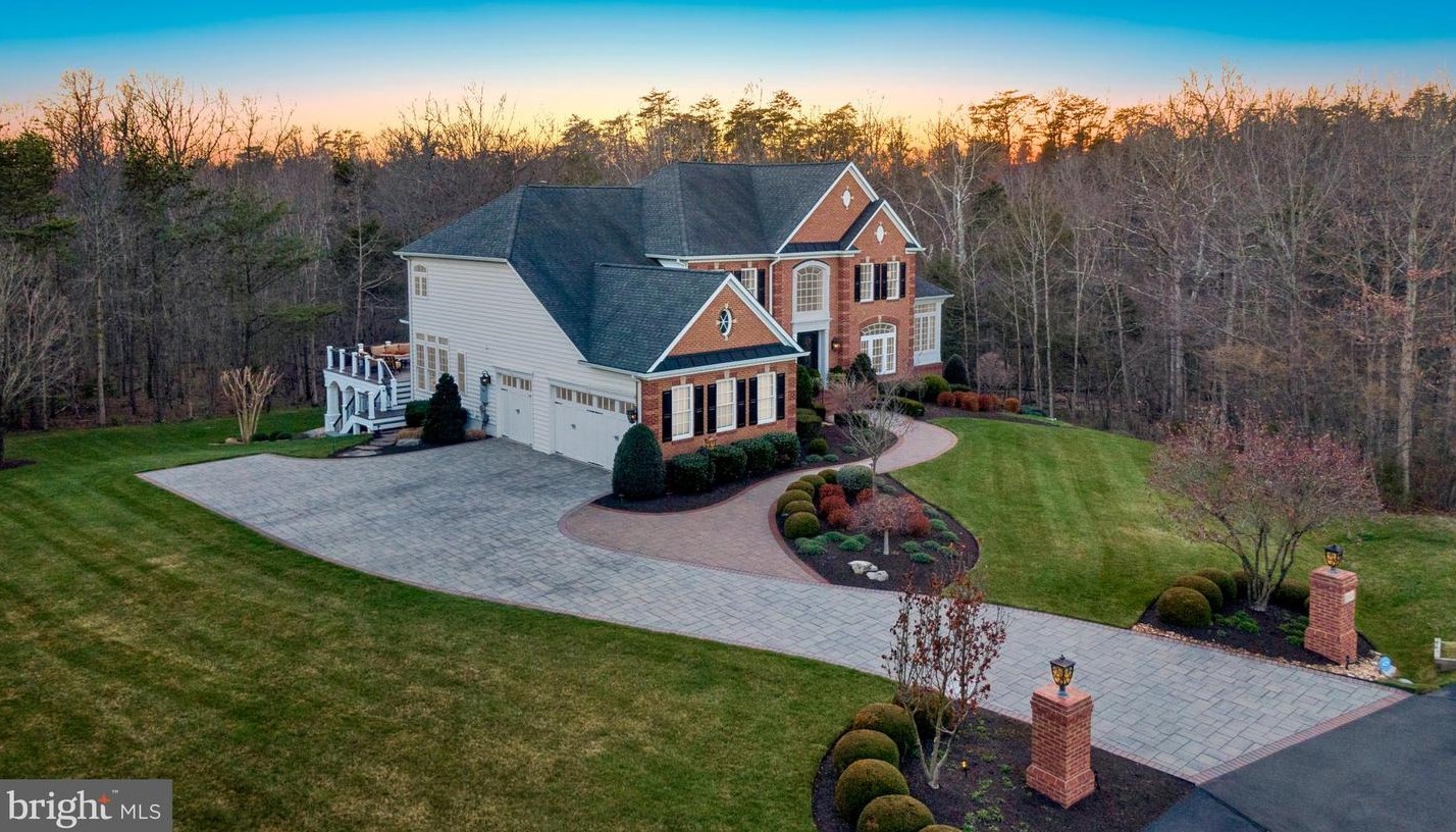 42503 Equine Trail Ct, Fairfax, VA 20152-6407