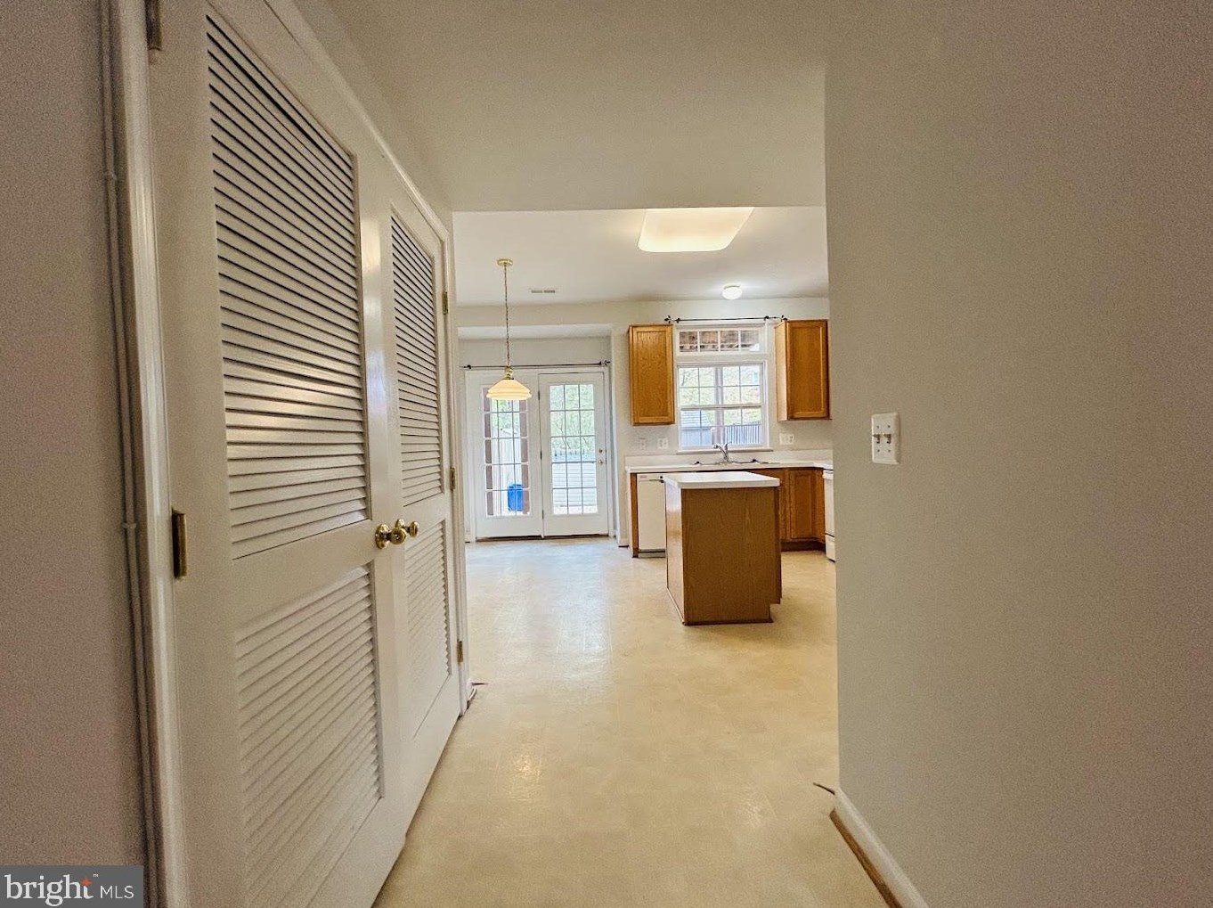 44485 Potter Ter, Ashburn VA  20147-7156 exterior