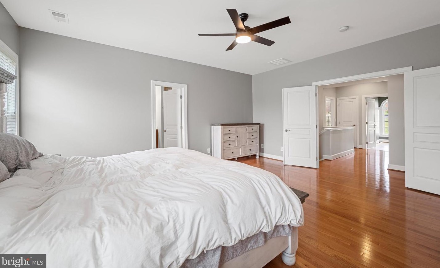 42041 Glynn Tarra Pl, Leesburg VA  20176-5477 exterior