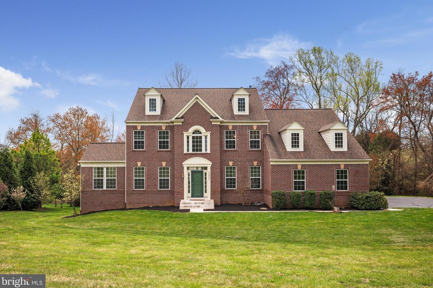 42041 Glynn Tarra Pl, Leesburg, VA 20176