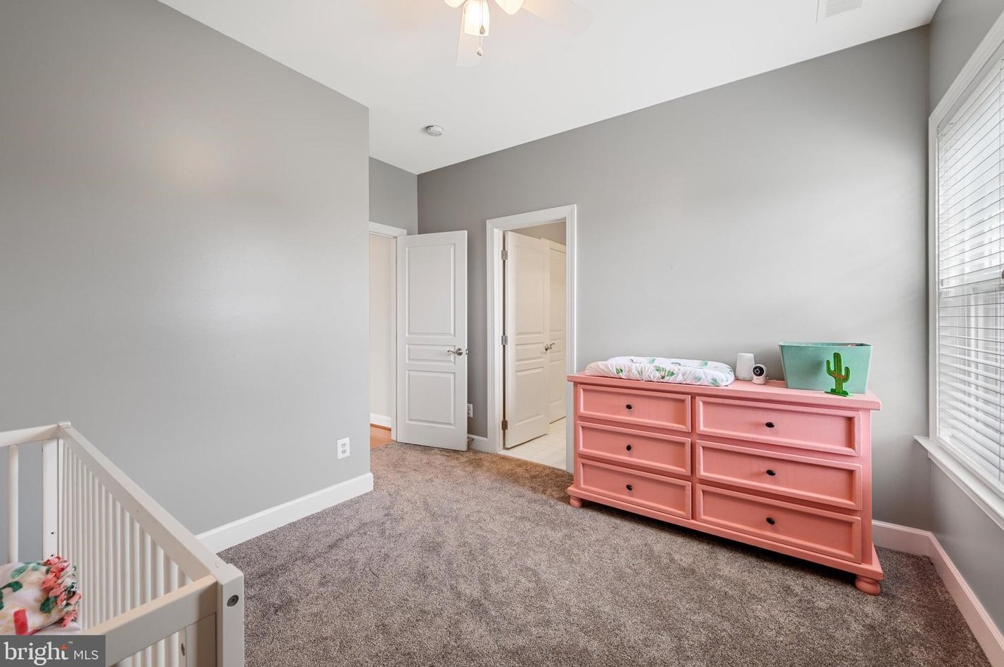 42041 Glynn Tarra Pl, Leesburg VA  20176-5477 exterior