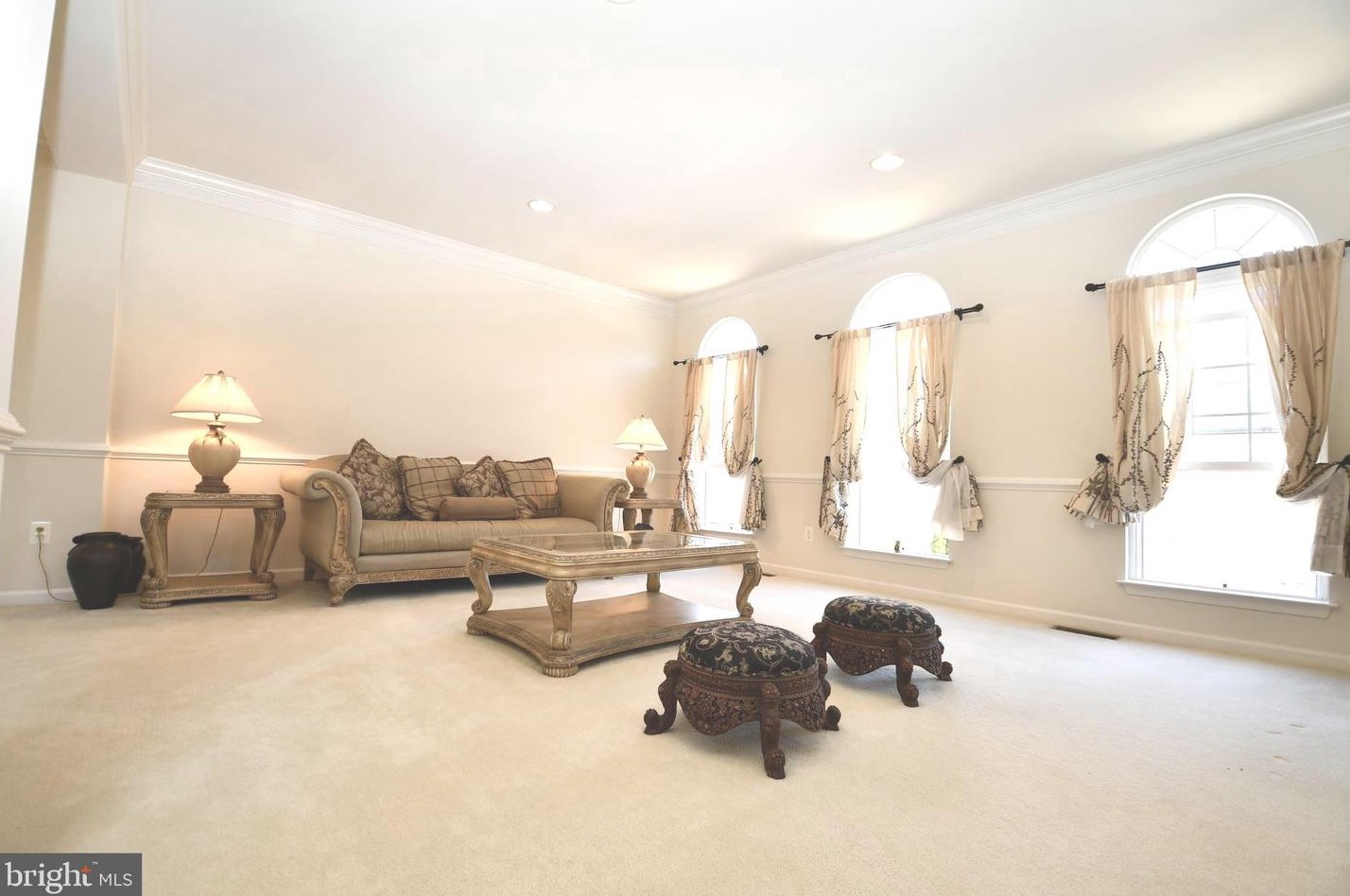 22527 Airmont Woods Ter, Ashburn VA  20148-3153 exterior