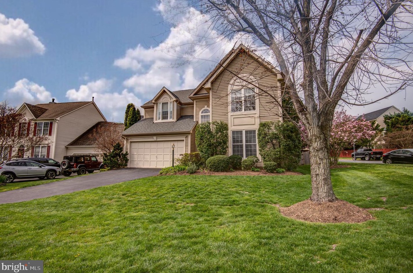 42983 Bluengrey Ct, Ashburn, VA 20147-5101