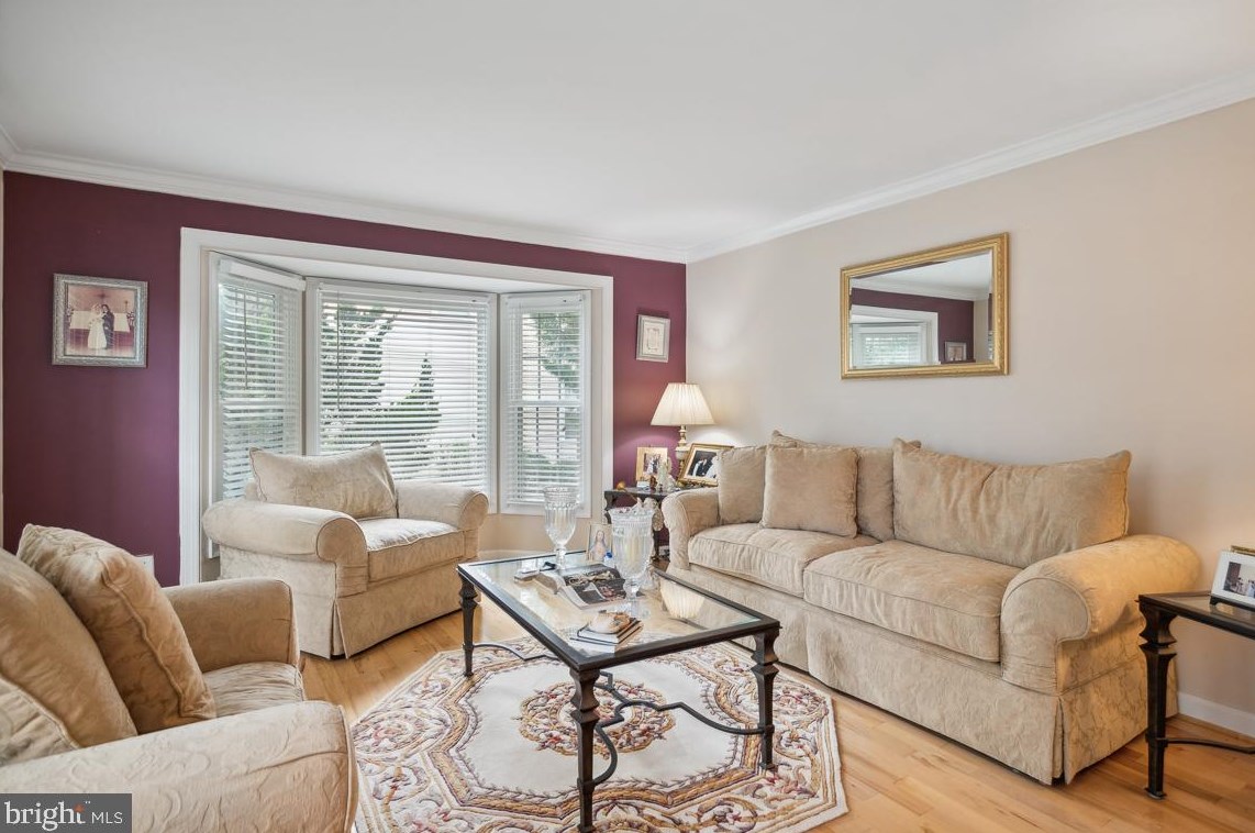 43193 Belgreen Dr, Ashburn, VA 20147