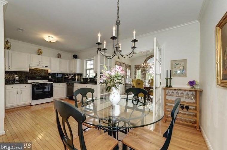 43060 Francis Sq, Fairfax, VA 20152