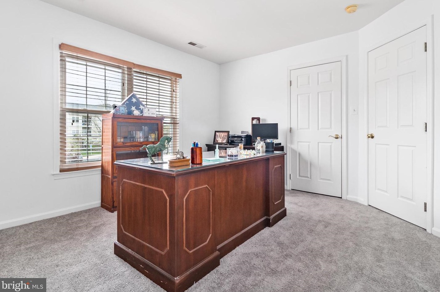 20616 Sutherlin Pl, Dulles VA  20165-8500 exterior
