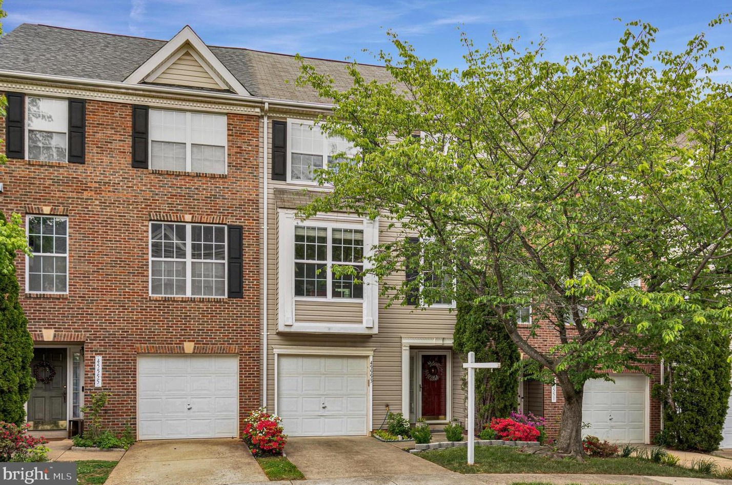 45553 Lakemont Square, Dulles, VA 20165