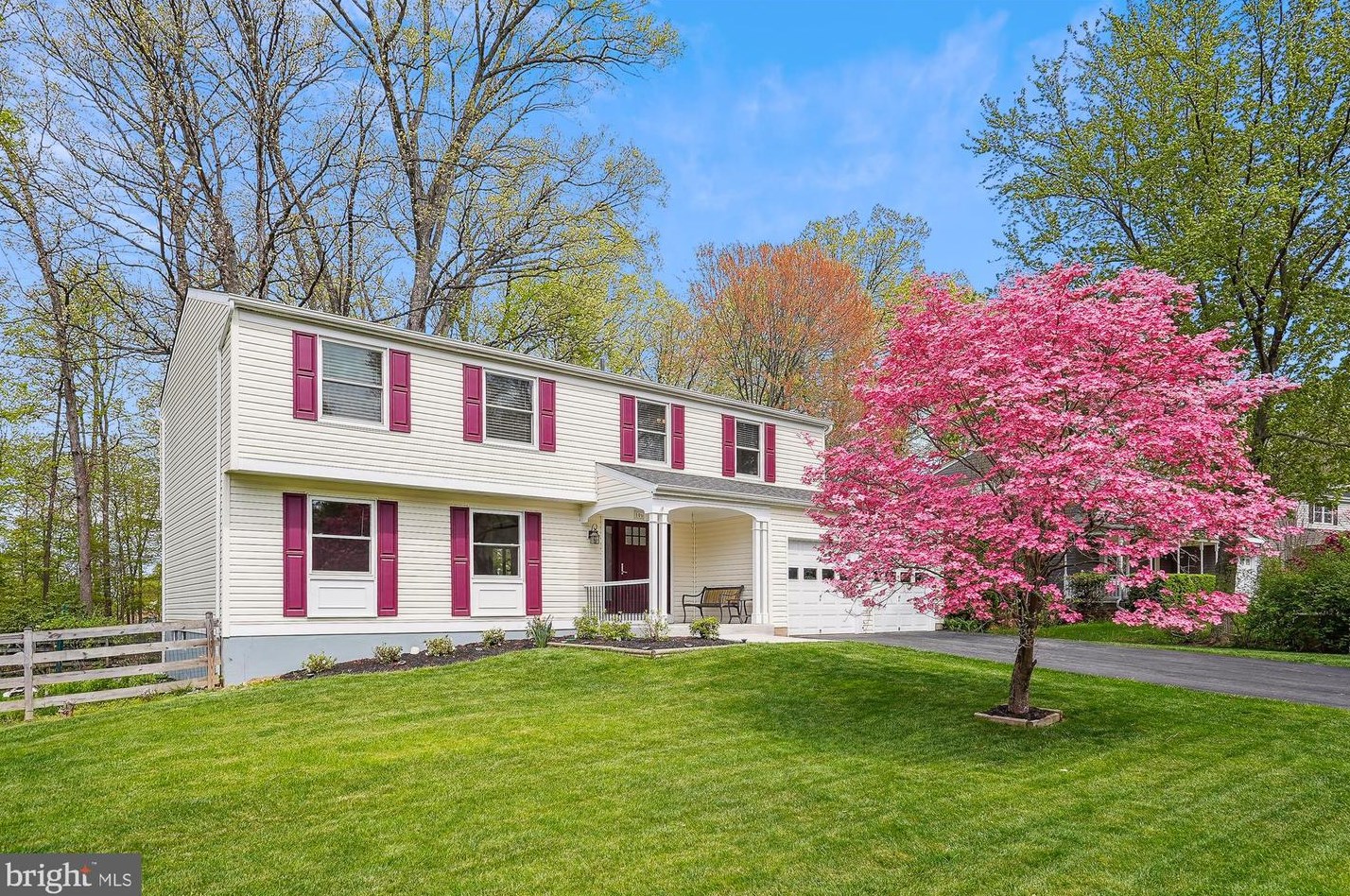 106 Almey Ct, Dulles VA  20164-2836 exterior