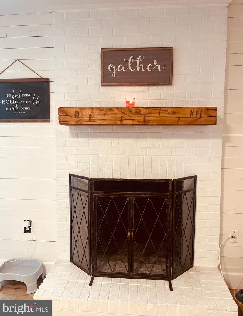 319 Cardinal Glen Cir, Dulles VA  20164-5512 exterior