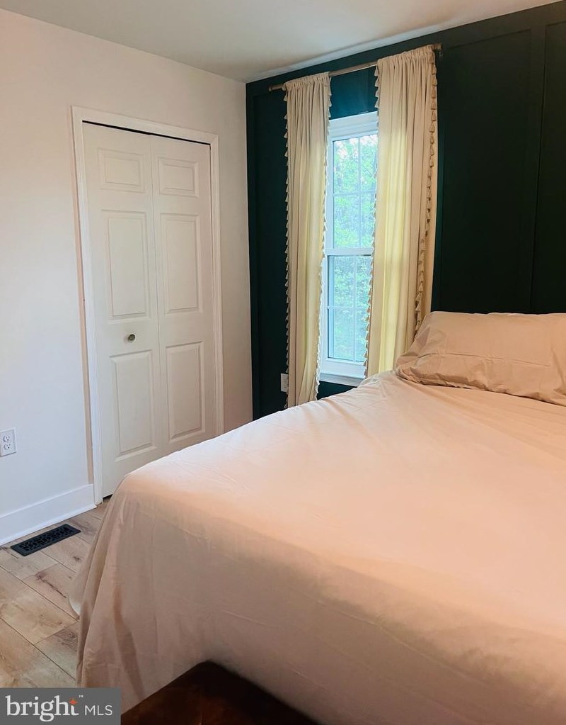 319 Cardinal Glen Cir, Dulles VA  20164-5512 exterior