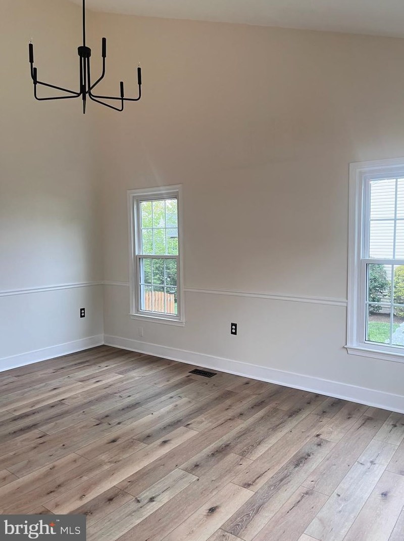 319 Cardinal Glen Cir, Dulles VA  20164-5512 exterior